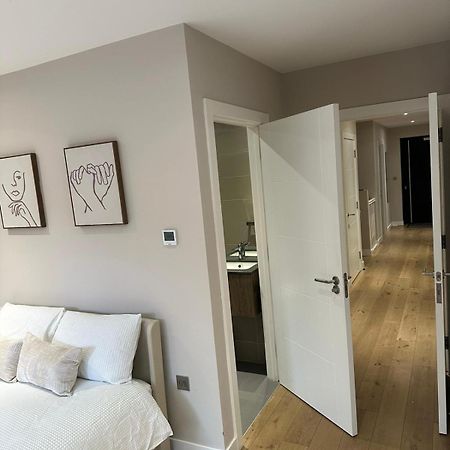 Richardson Deluxe Apartments - 3 Bed Londres Extérieur photo