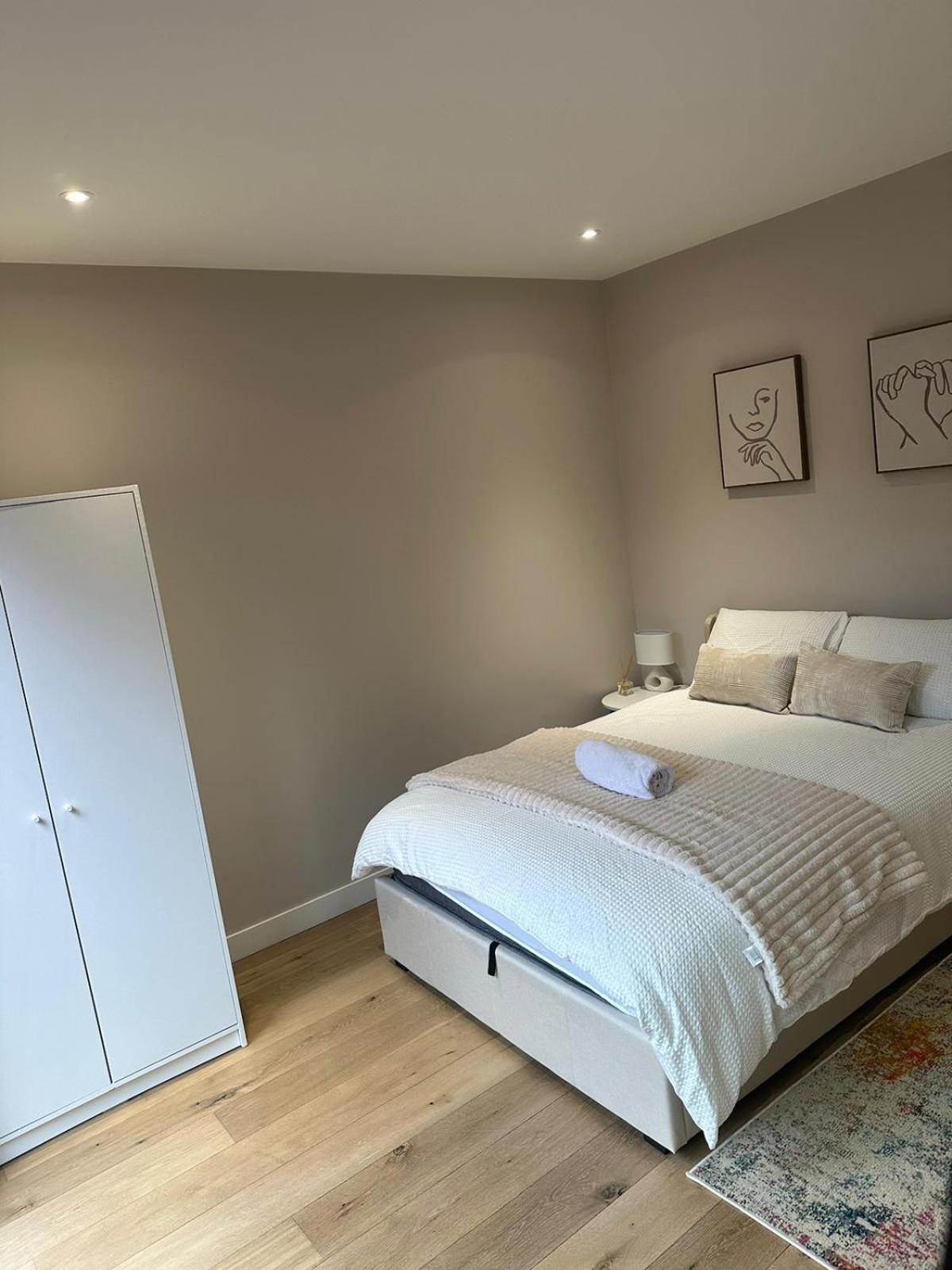 Richardson Deluxe Apartments - 3 Bed Londres Extérieur photo