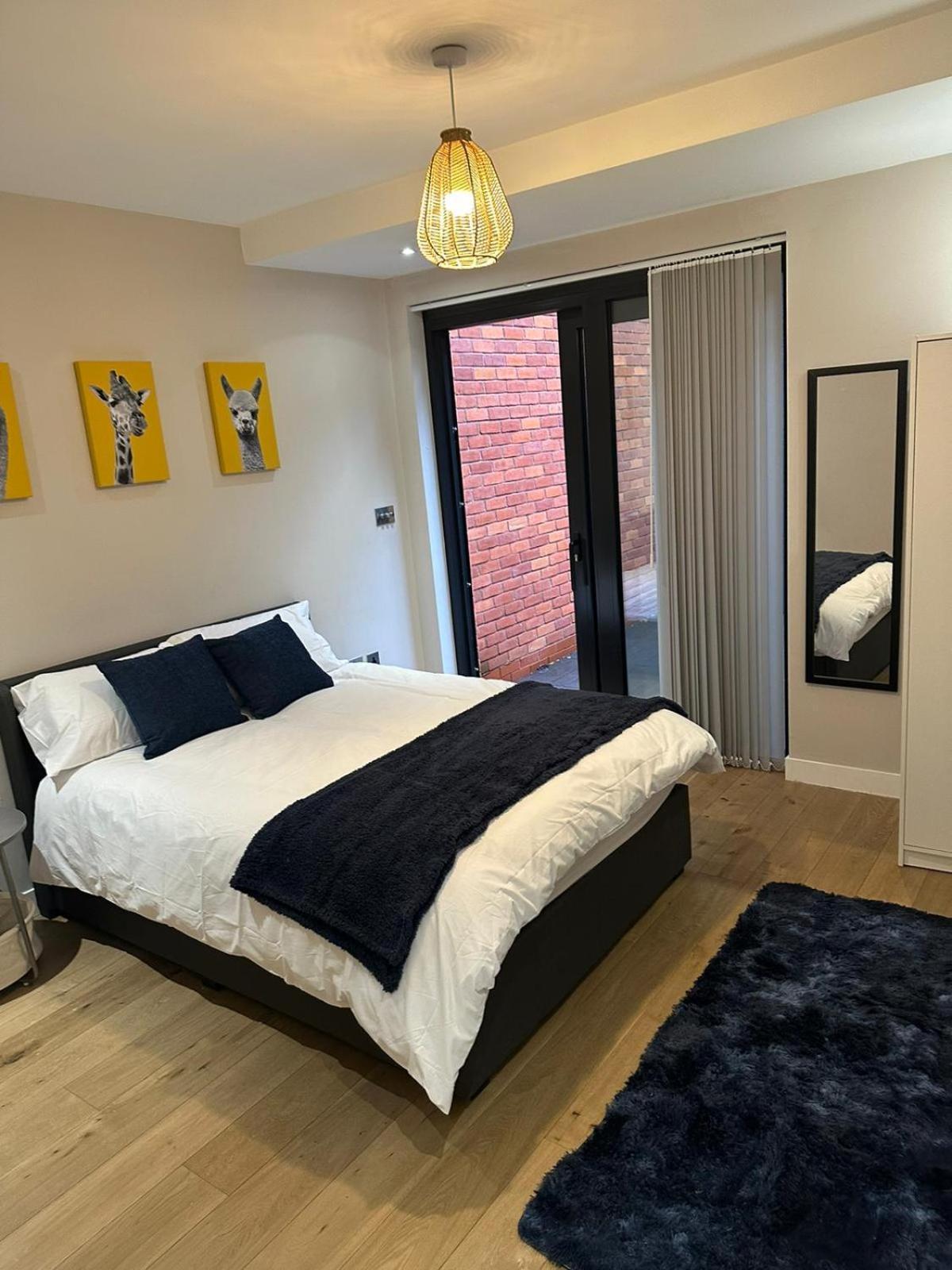 Richardson Deluxe Apartments - 3 Bed Londres Extérieur photo